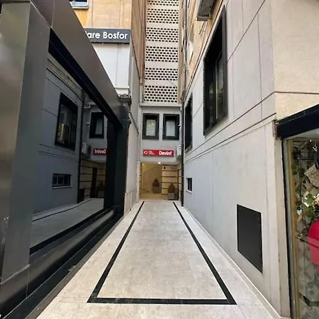 Downtown With Views Διαμέρισμα *