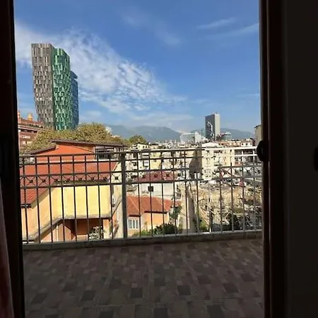 Downtown With Views *